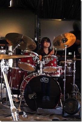 961848_4989262496374_750763988_n[1]