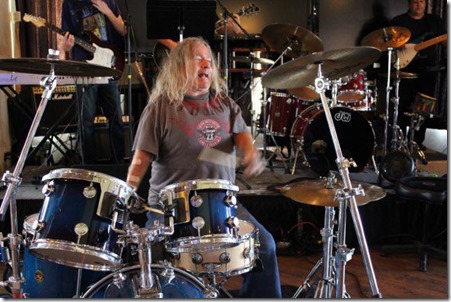 972649_4989262016362_2017035106_n[1]